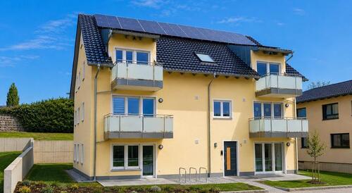 Foto - Zweitbezug Mietwohnung in Wiesent (KFW 40 Plus - Baujahr 2021)
