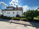 Foto - Freistehendes Zweifamilienhaus mit Einliegerwohnung