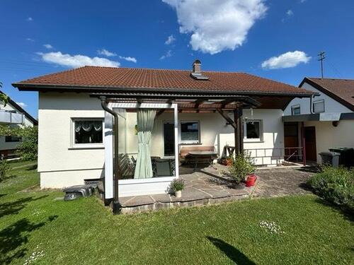 Foto - Mehrfamilienhaus, Wohnhaus in Herrenberg zum Kaufen