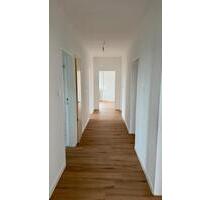 Bramsche - Renoviert! 4 Zimmerwohnung Balkon + Tiefgarage