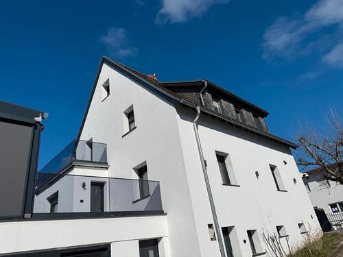 Foto - 3-Zimmer Wohnung mit Dachstudio & Balkon in Traisa