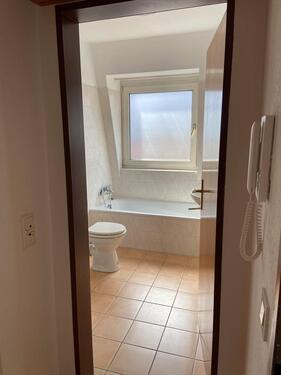 Foto - 3 Zimmer Dachgeschoßwohnung zur Miete in Göttingen