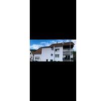 2 Familienhaus - 310.000,00&nbsp;EUR Kaufpreis, ca.&nbsp; 235,00&nbsp;m&sup2; in Burladingen (PLZ: 72393)