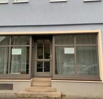 Ladenfläche 65m2 zu vermieten Friseur, Maklerbüro, Physio Massage - Kitzingen
