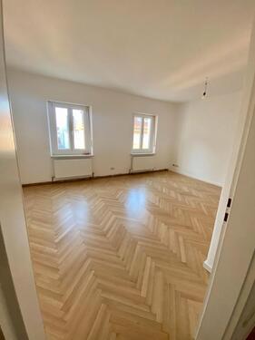 Foto - Mit Liebe renovierte 4-Zimmer-Wohnung für PaareFamilien