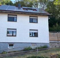 Einfamilienhaus mit Scheune, Carport,& PV Anlage - Schenklengsfeld