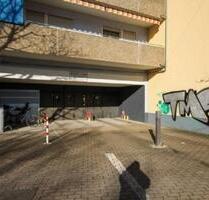 Garagenstellplatz Hebebühne Gartenstr. 90 - 76135 Ka. - Karlsruhe Beiertheim-Bulach