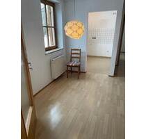 2-Zimmer-Einliegerwohnung, 45m2, separater Eingang, bei NES - Hohenroth