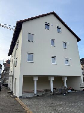 Foto - Helle 2-Zi.-EG-Whg. in zentralster, ruhiger Lage von Illertissen