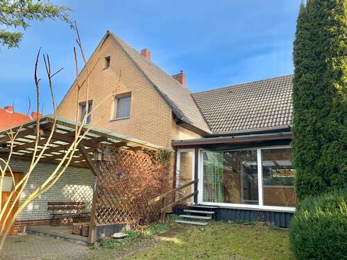 Foto - 8 Zimmer Mehrfamilienhaus, Wohnhaus in Peine