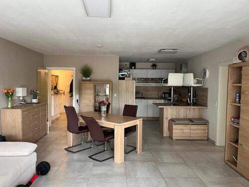 Foto - Schöne Erdgeschosswohnung - 260.000,00&nbsp;EUR Kaufpreis, ca.&nbsp; 84,00&nbsp;m&sup2;