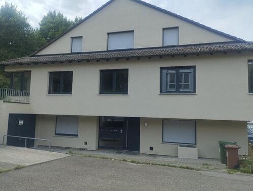 Foto - 2,5-Zimmer-Dachgeschosswohnung mit Balkon und Einbauküche in Stut