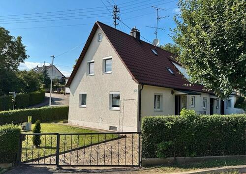 Foto - Doppelhaushälfte - 350.000,00&nbsp;EUR Kaufpreis, ca.&nbsp; 195,00&nbsp;m&sup2;