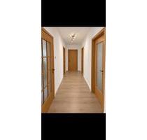 Wohnung zu miete 4 Zimmer 100qm in Ronnenberg