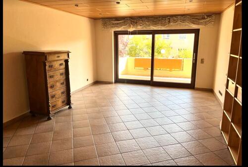 Foto - Reserviert: Großzügige 3 Zimmer-Wohnung mit großem Hobbyraum
