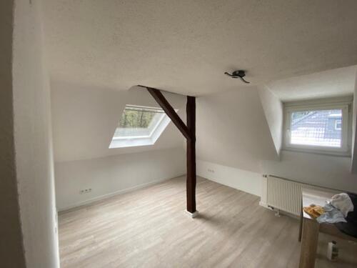 Foto - Vollrenovierte Dachgeschoßwohnung mit neuer Küche im Ittertal