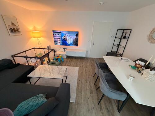 Foto - Bieten 3-Zimmer-Wohnung (65qm) mit EBK u. Balkon in List Hannover