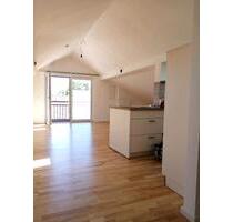 Sehr schöne DG-Wohnung in 94439 Roßbach