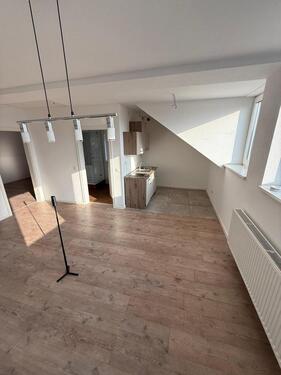 Foto - Helle 2 Zimmer Dachgeschosswohnung in LotteBüren an Einzelperson