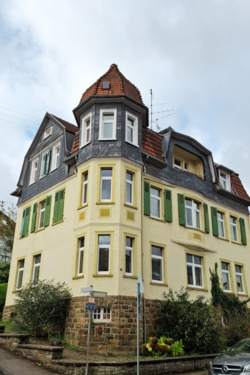 Foto - Helle Altbauwohnung 98 qm mit Erker, Balkon & Garten am Steinberg