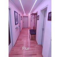 3 Zimmer Wohnung mit Balkon und Garage in Waldbronn