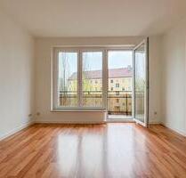 Perfekter Start ins eigene Zuhause – Balkon & Einbauküche inklusive! - Chemnitz Bernsdorf
