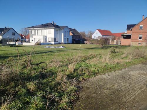 Foto - Baugrundstück 1094m², Bauträgerfrei Einfamilienhaus Doppelhaus