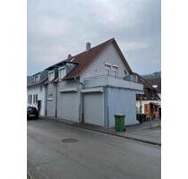 Eckhaus zu Vermieten - 1.150,00&nbsp;EUR Kaltmiete, ca.&nbsp; 98,00&nbsp;m&sup2; in Remseck am Neckar (PLZ: 71686)