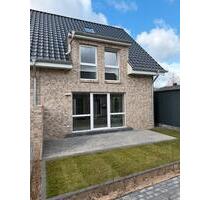 Doppelhaushälfte Neubau in Wees