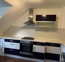Gepflegte 2-Zimmer-Dachgeschosswohnung-attraktive Kapitalanlage - Saarbrücken West
