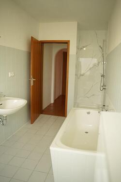 Foto - Hochparterre in Gochsheim zur Miete