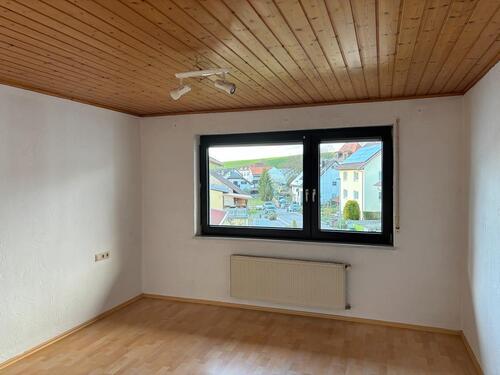 Foto - 8 Zimmer Mehrfamilienhaus, Wohnhaus in Sinsheim