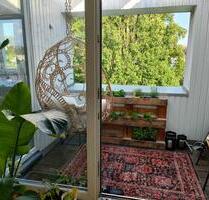 Zwischenmiete ab Mai: Helle 2,5-Zimmer-Wohnung, 4OG, Balkon - Hamburg Altona-Nord