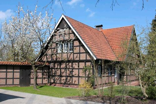 Foto - 6 Zimmer Einfamilienhaus zur Miete in Hatten
