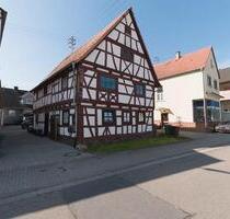 Historisches Juwel (1688): saniert & modern - Hatzenbühl