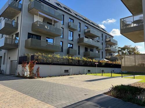 Foto - Erstbezug- traumhafte 3- ZiWhgErstbezugGartenanteil Terrasse EBK