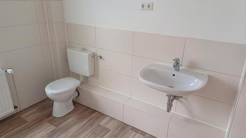 Foto - Großzügige 3 Zimmerwohnung mit Gartennutzung