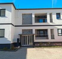 Neu-Isenburg: Großes 1 Zi. Apartement mit Balkon im Erstbezug