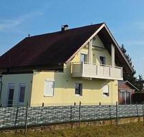 Gut erhaltenes Einfamilienhaus 126qm WF-Grundstück 830qm -94330 - Aiterhofen
