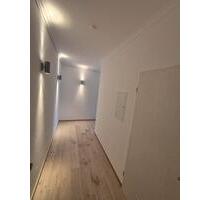 Schöne 2-Zimmer Wohnung mit Balkon & Seeblick in Paderborn Sande