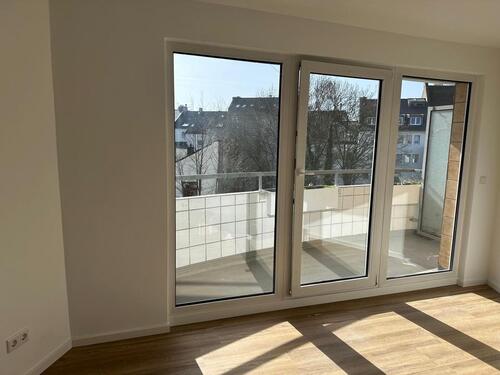 Foto - 2ZKDBB in Düsseldorf Oberbilk - Heerstr.