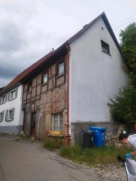 Foto - Haus zu verkaufen - 48.000,00&nbsp;EUR Kaufpreis, ca.&nbsp; 80,00&nbsp;m&sup2;