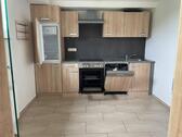 Foto - Helle Souterrainwohnung 3 Zi,Kü,Bad, 90m2 in ruhiger Lage