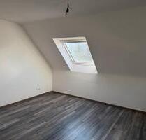 Helle Dachgeschoss Wohnung - 680,00 EUR Kaltmiete, ca. 68,00 m² in Hagen (PLZ: 58119) Hohenlimburg Helle Dachgeschoss Wohnung - 680,00 EUR Kaltmiete, ca. 68,00 m² in Hagen (PLZ: 58119) Hohenlimburg