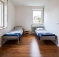 Ideal für Firmen - Haushälfte 100qm - bis 10Betten - A5 Anbindug - Bühl