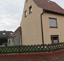 Einfamilienhaus plus Baugrundstück neben dem Haus - Barnstorf