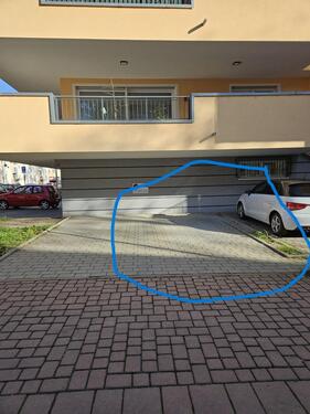 Foto - Zentraler Außenstellplatz – Top-Lage, fußläufig zur Innenstadt