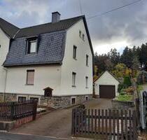 Doppelhaushälfte mit Garten in Ehrenfriedersdorf