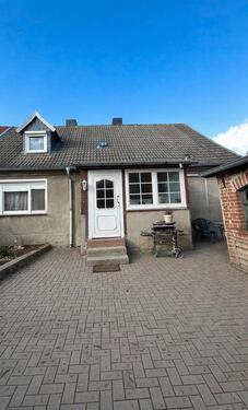 Foto - Charmantes Einfamilienhaus mit Potenzial und Hof in ruhiger Lage