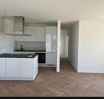Erstbezug: 3 Zimmer Dachgeschosswohnung in VEITSHÖCHHEIM